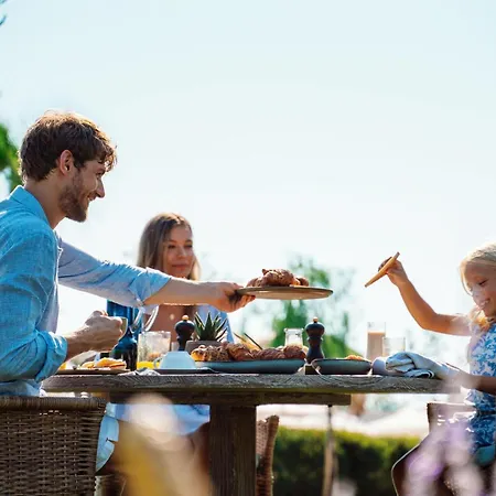 Ośrodek wypoczynkowy Sani Club 5*