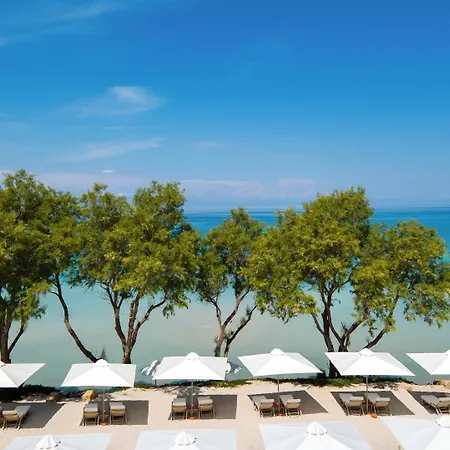 Здравен курорт Sani Club 5*
