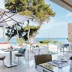 Курортный комплекс Sani Club