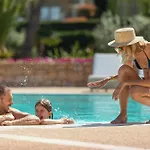 Курортный комплекс Sani Club