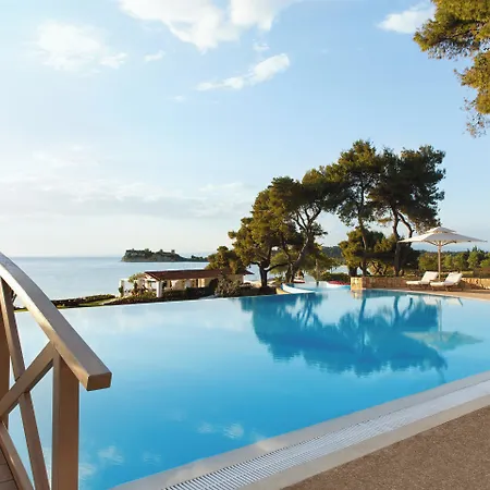 Üdülőközpont Sani Club